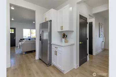 220 E 63rd Street, Tacoma, WA 98404 - Photo 10
