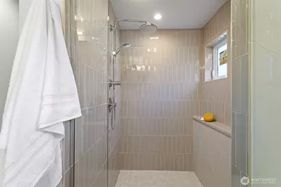 9315 132nd Avenue NE #B, Kirkland, WA 98033 - Photo 28