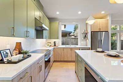 9315 132nd Avenue NE #B, Kirkland, WA 98033 - Photo 18