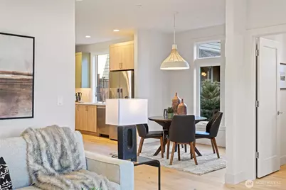 9315 132nd Avenue NE #B, Kirkland, WA 98033 - Photo 10