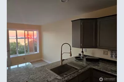 1061 Peace Portal Dr #6, Blaine, WA 98230 - Photo 18