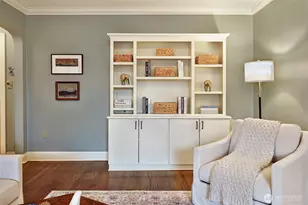 5810 Cowen Pl NE, Seattle, WA 98105 - Photo 22