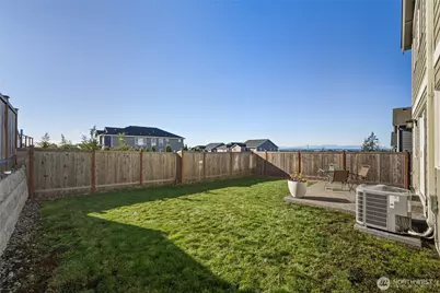 8332 39th Street NE, Marysville, WA 98270 - Photo 28