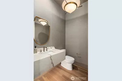 822 91st Avenue NE, Bellevue, WA 98004 - Photo 18