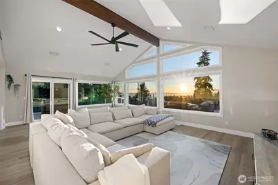 19005 11th Avenue NW, Shoreline, WA 98177 - Photo 12