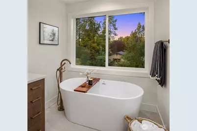 13662 NE 101st Street, Kirkland, WA 98033 - Photo 18