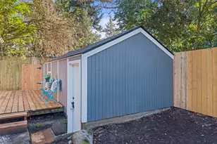 2311 N 88th St, Seattle, WA 98103 - Photo 4