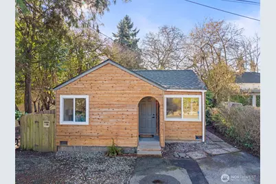 2311 N 88th St, Seattle, WA 98103 - Photo 1