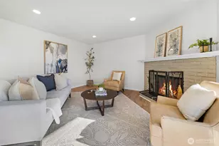 23301 Lakeview Dr, Mountlake Terrace, WA 98043 - Photo 2