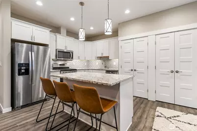 5683 Sunstone Place #102, Ferndale, WA 98248 - Photo 2