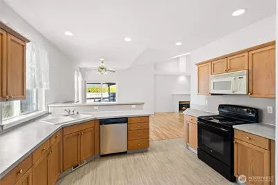 905 Landing Way, Centralia, WA 98531 - Photo 12