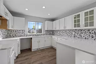 827 John Liner Rd, Sedro-Woolley, WA 98284 - Photo 10