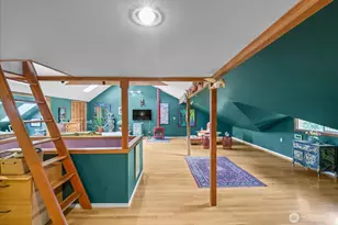 5833 Woodlawn Ave N, Seattle, WA 98103 - Photo 20