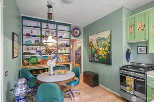 5833 Woodlawn Ave N, Seattle, WA 98103 - Photo 8