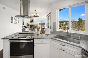 150 Valley St, Seattle, WA 98109 - Photo 18