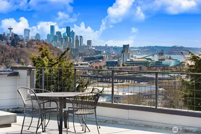 2200 Thorndyke Avenue W #402, Seattle, WA 98199 - Photo 1
