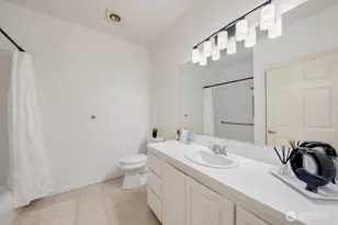 10042 Main St, Bellevue, WA 98004 - Photo 12