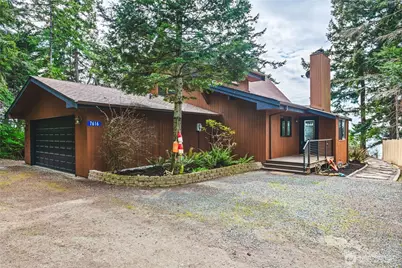 7616 Cypress Way, Anacortes, WA 98221 - Photo 8