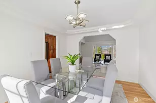 16915 NE 43rd Ct, Redmond, WA 98052 - Photo 8