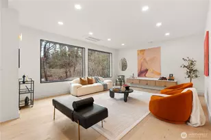 300 SE 208th St, Bothell, WA 98012 - Photo 20