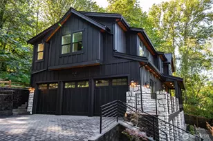 10661 Forbes Creek Dr, Kirkland, WA 98033 - Photo 2