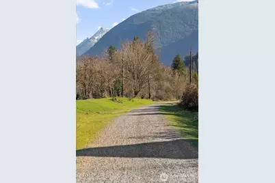 1970 SE 12th Court #D-201, North Bend, WA 98045 - Photo 28