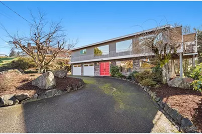 7916 19th St W, Tacoma, WA 98466 - Photo 2