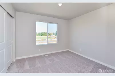 9732 Hay Street SE, Yelm, WA 98597 - Photo 8