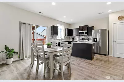 18947 111th Avenue Ct E, Puyallup, WA 98374 - Photo 8