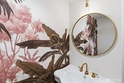 701 Galer St #609, Seattle, WA 98109 - Photo 16