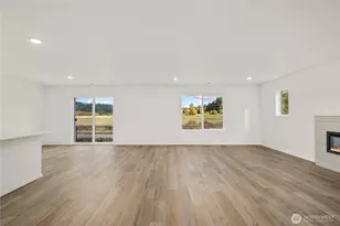 649 Salzer Crk Dr, Centralia, WA 98531 - Photo 8