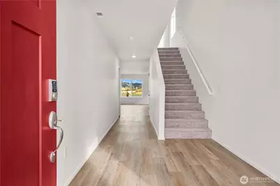 649 Salzer Creek Drive, Centralia, WA 98531 - Photo 4