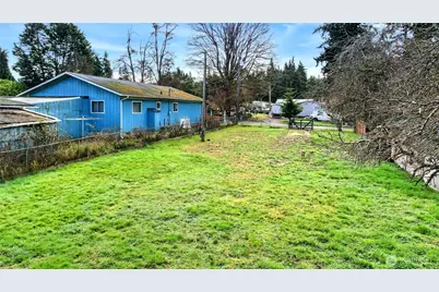 2117 E 5th Avenue, Port Angeles, WA 98362 - Photo 8