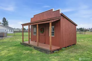 9235 180th Ln SW, Rochester, WA 98579 - Photo 8