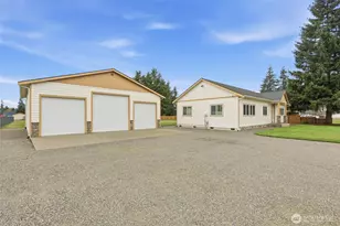 9235 180th Ln SW, Rochester, WA 98579 - Photo 2
