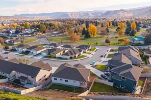 2007 Westhaven, Wenatchee, WA 98801 - Photo 4