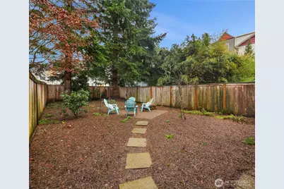 755 NW Juniper Street, Issaquah, WA 98027 - Photo 34