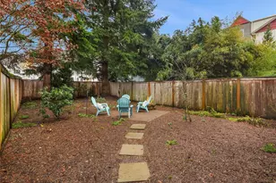 755 NW Juniper St, Issaquah, WA 98027 - Photo 34