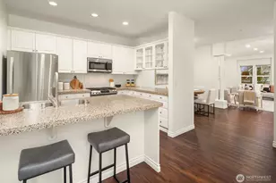 755 NW Juniper St, Issaquah, WA 98027 - Photo 14