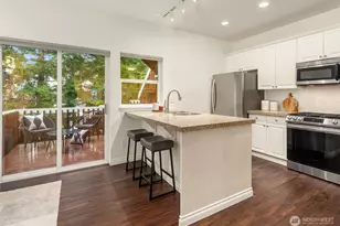 755 NW Juniper St, Issaquah, WA 98027 - Photo 18