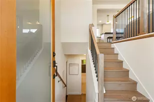 12907 87th Ave NE, Kirkland, WA 98034 - Photo 2