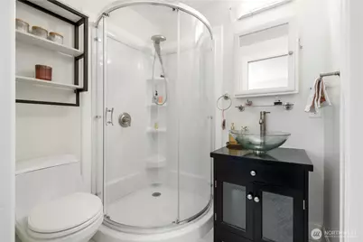 21842 NE 30th Place, Sammamish, WA 98074 - Photo 32