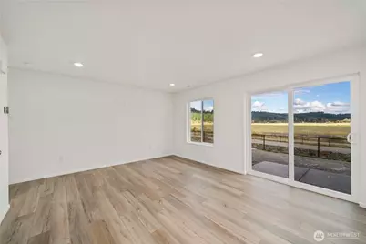 667 Salzer Creek Drive, Centralia, WA 98531 - Photo 10