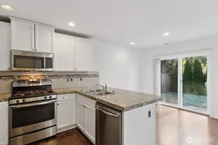 7542 19th Pl SE, Lake Stevens, WA 98258 - Photo 10