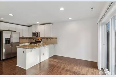 7542 19th Place SE, Lake Stevens, WA 98258 - Photo 8