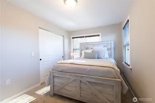 10521 Lake View Dr, Lake Stevens, WA 98258 - Photo 14