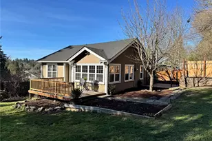 10521 Lake View Dr, Lake Stevens, WA 98258 - Photo 1