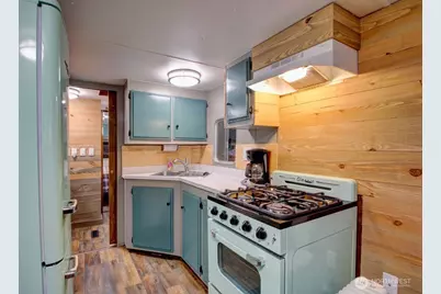 78 Goldrush Road, Deming, WA 98244 - Photo 10