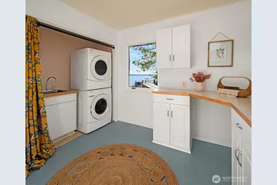 7609 SW 259th Street, Vashon, WA 98070 - Photo 26