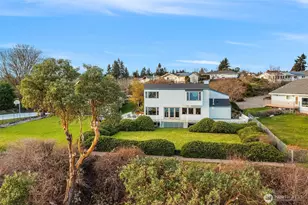 7609 SW 259th St, Vashon, WA 98070 - Photo 2